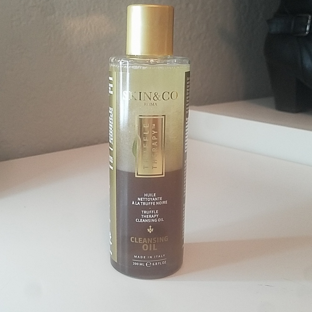 Skin & Co Truffle Therapy cleansing oil